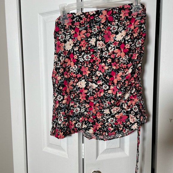 Dynamite floral skirt - Picture 6 of 10